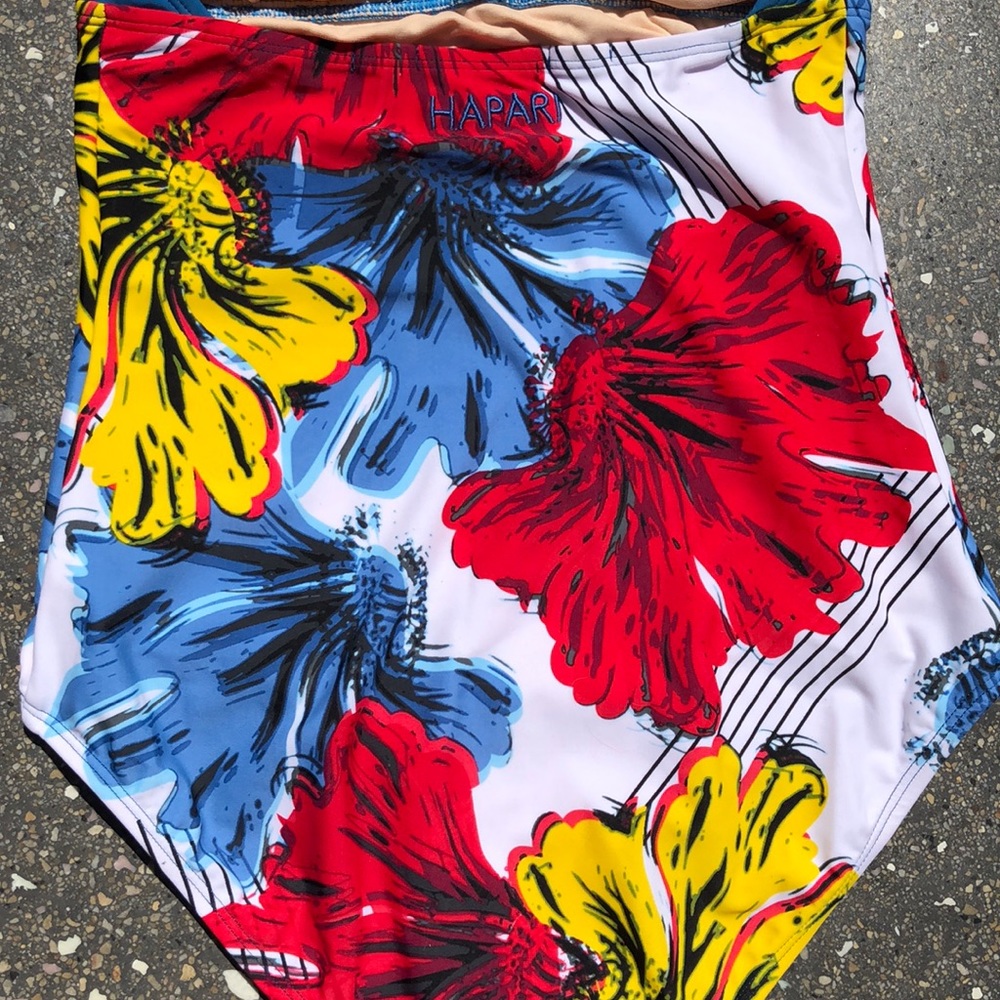 Hapari Colorful Floral 1 Pc Swim Suit -Sz 8-10 Med - Picture 3 of 7